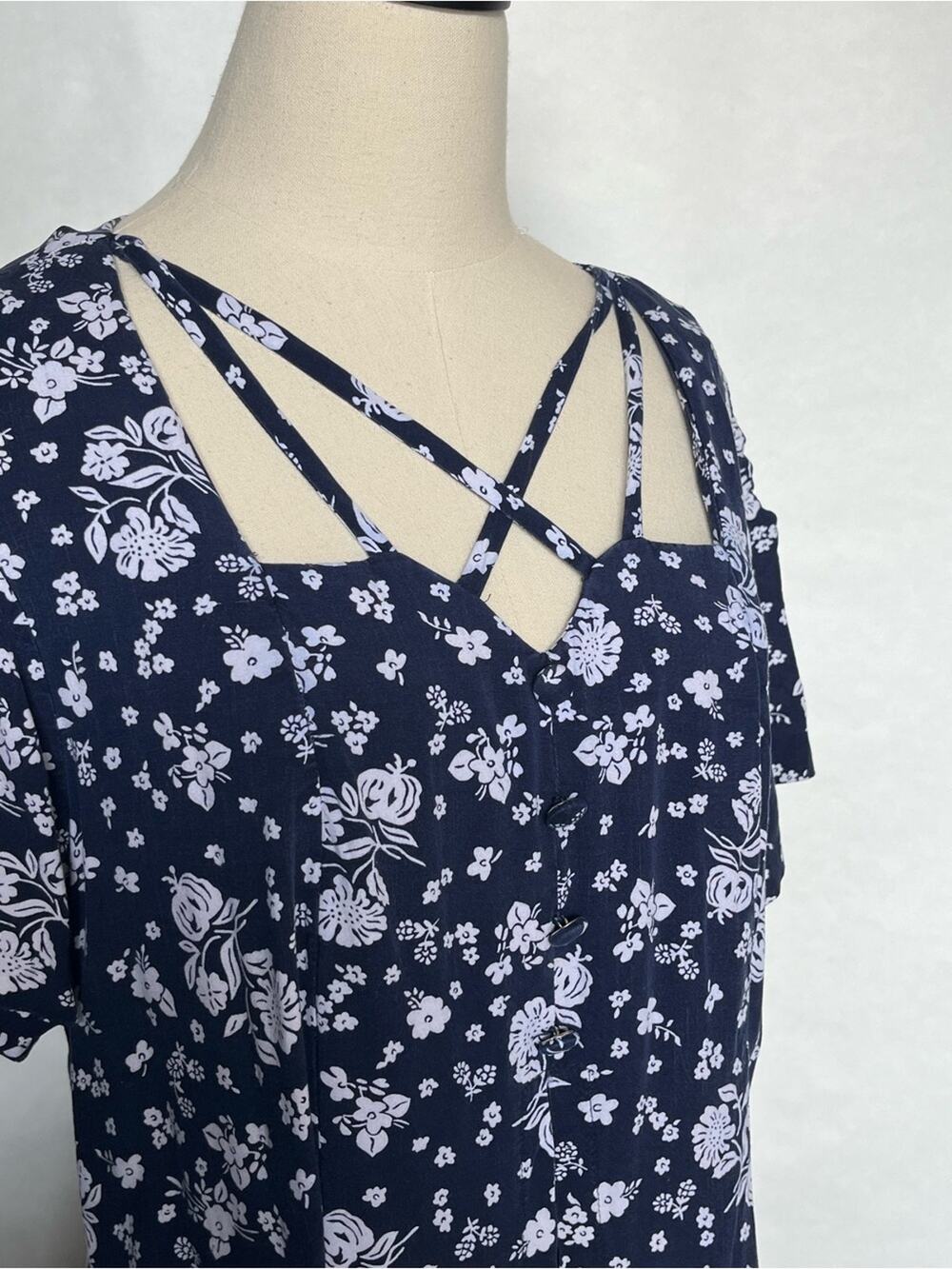 Vintage 90's Navy Blue and White Floral Maxi Dress Size 16 Feminine Cottagecore